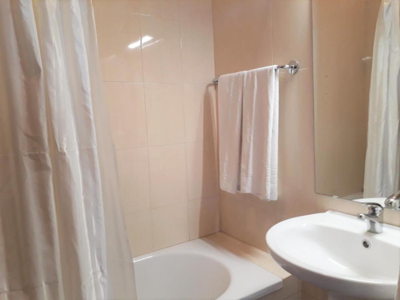 T2 Mira Praia 4- Familiar, 80Mt Praia, Wifi Quarteira Εξωτερικό φωτογραφία